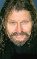 Брюс Гловер